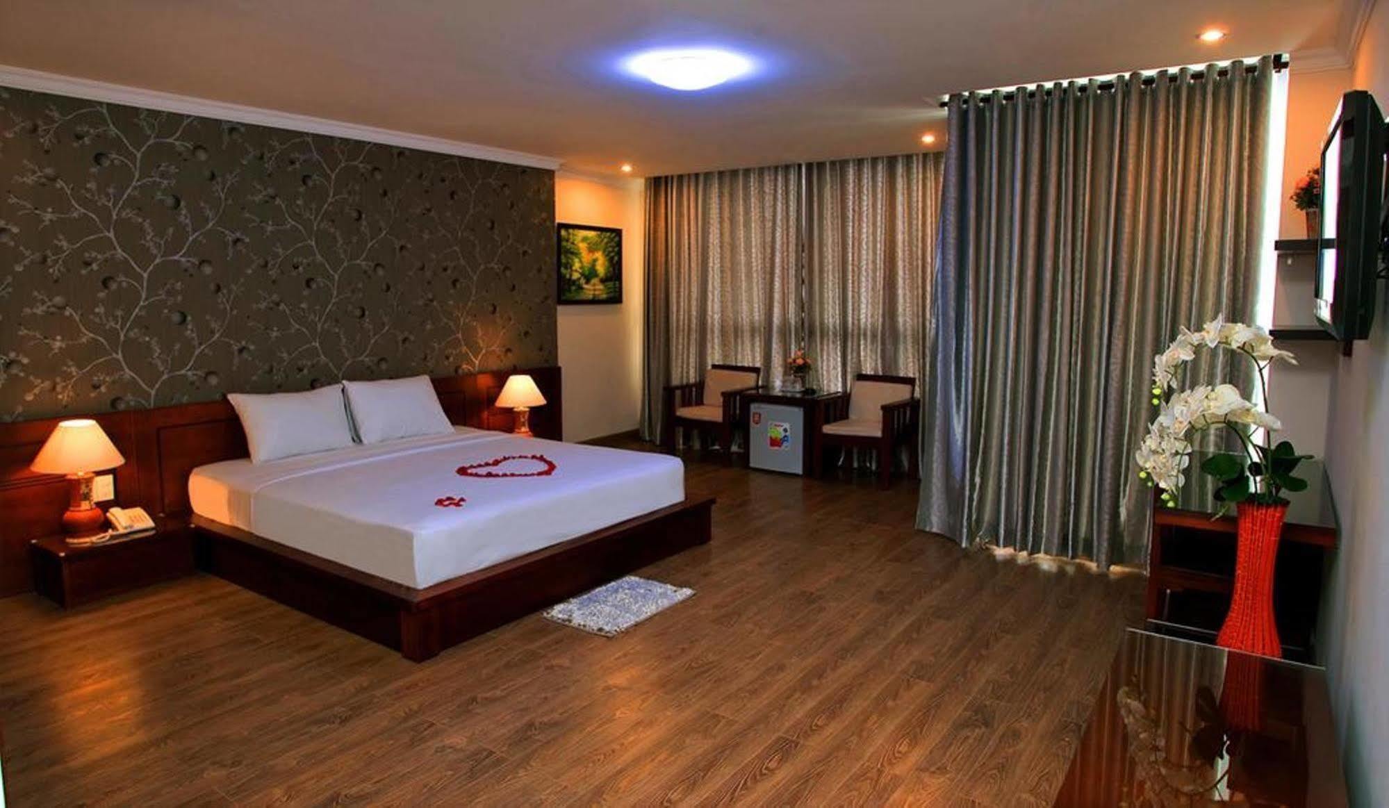Nice Swan Hotel Нячанг Экстерьер фото